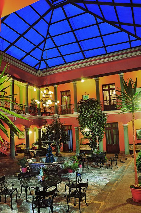 Capital Plaza Hotel Sucre Exterior foto
