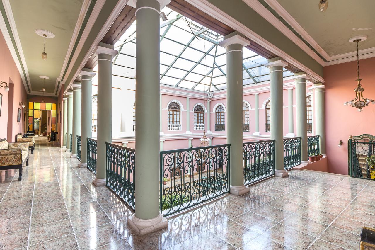 Capital Plaza Hotel Sucre Exterior foto